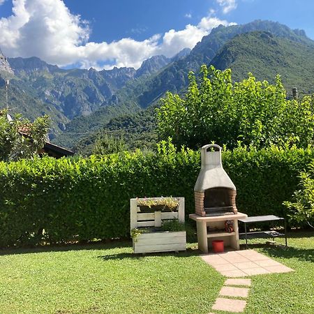 Villa Sasso Cavallo แมนเดลโล เดล ลาริโอ ภายนอก รูปภาพ